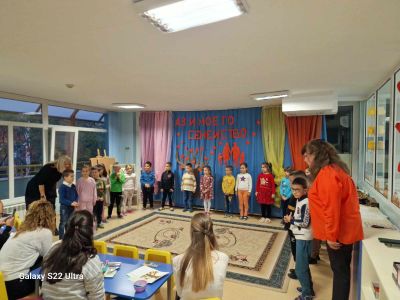 "Родословно дърво"- творческо ателие в ПГ"Б" 11