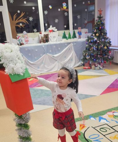 "Писмо до Дядо Коледа"- ателие в първа "А' група 2
