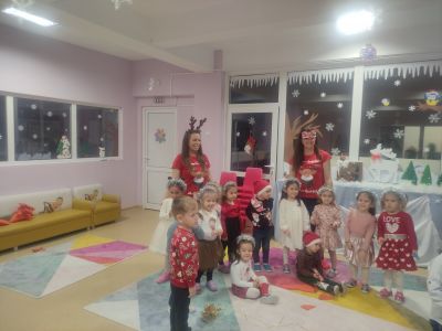 "Писмо до Дядо Коледа"- ателие в първа "А' група 8