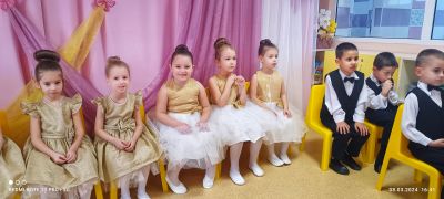 "Честит празник, мила мамо!" 4
