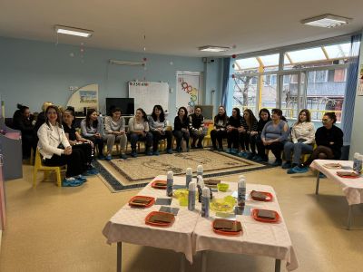 "Сладка изненада за мама!" в ПГ"Б" 7