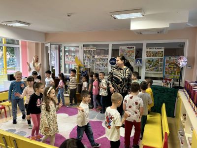 "Правилата за движение на улицата знам" 3