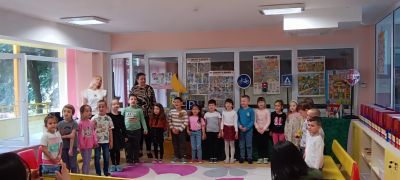 "Правилата за движение на улицата знам" 8