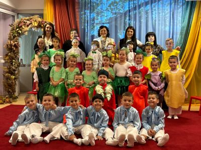 "Есенна свада" във 2"Б" група. 1