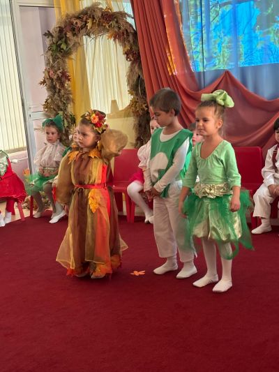 "Есенна свада" във 2"Б" група. 6