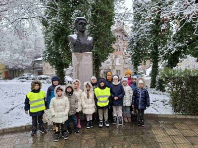 "В памет на Апостола" 5