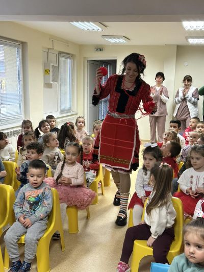 "Баба Марта днес пристигна"  4