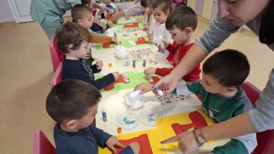 " Седмицата на коледните вълшебства" в първа "А" група  5