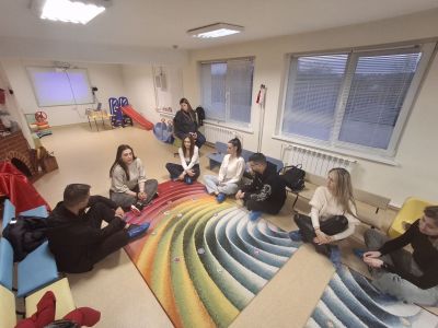 " Как родителят регулира себе си, за да регулира емоционално детето си"  5