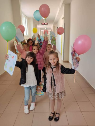 Нашите бъдещи ученици на гости в ОУ " Св. Иван Рилски" 10